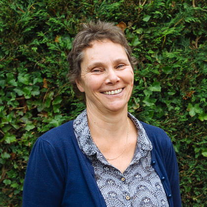 St Saviours Pre-school and Nursery St Albans logo - Owner Tina Alder